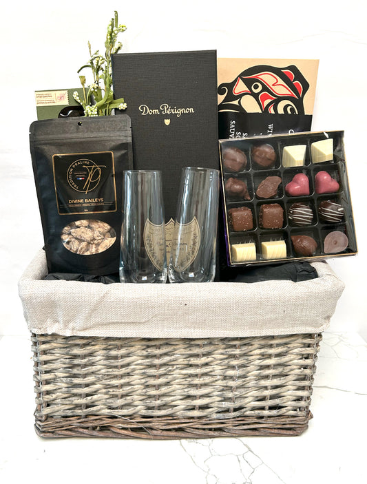 Custom Gift Basket $659