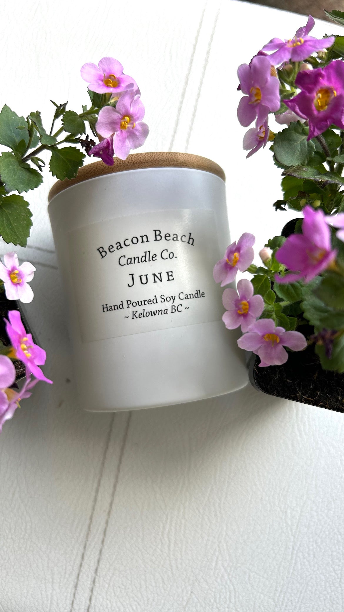 Candle 10 oz.